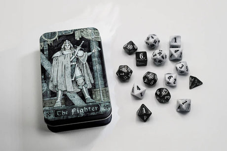 Character Class Dice & Tin: The Fighter - Mini Megastore