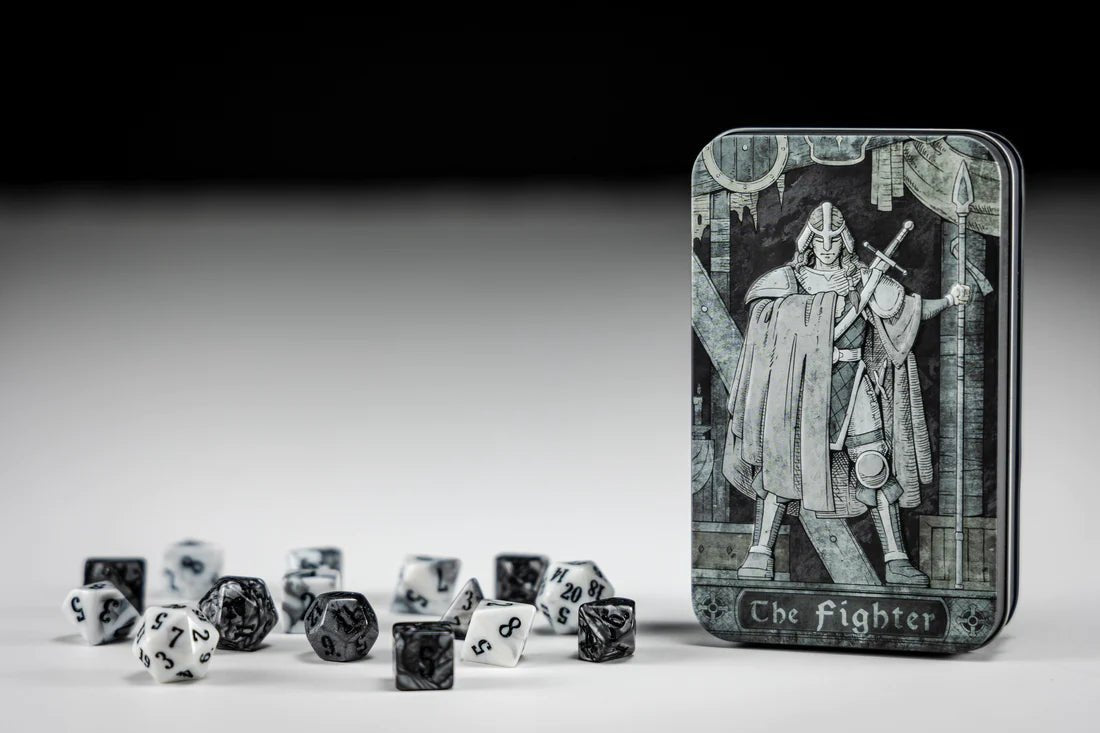 Character Class Dice & Tin: The Fighter - Mini Megastore