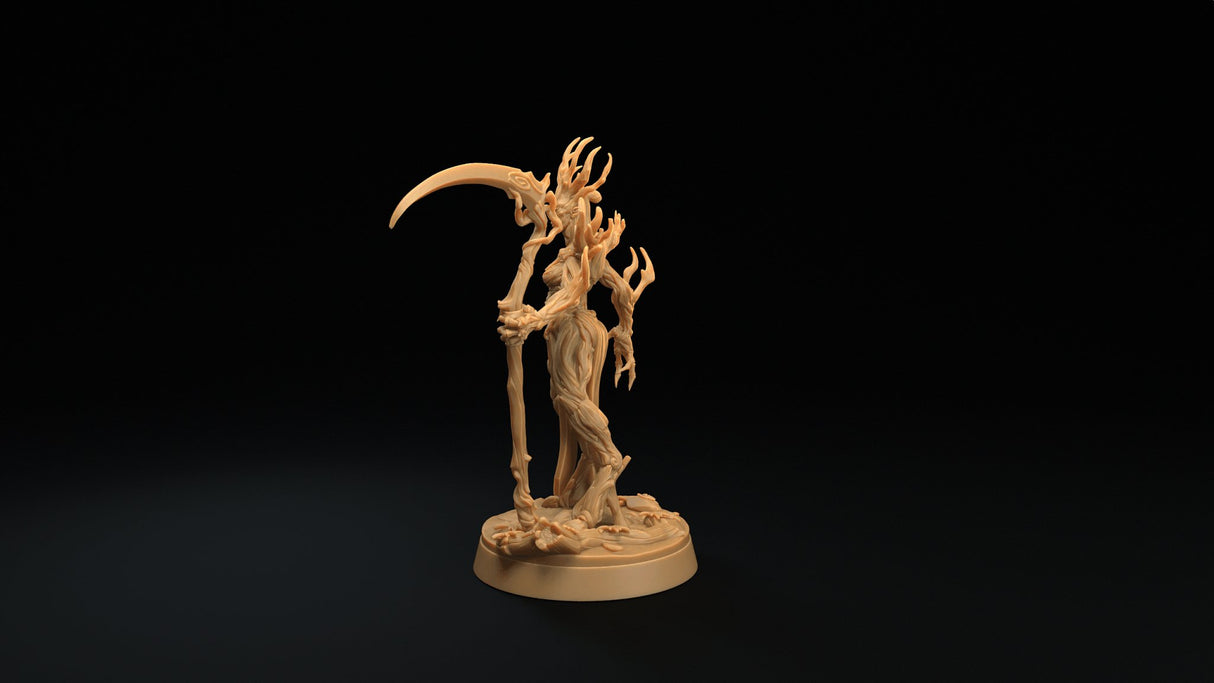 Dryad Matriarch Miniature - Mini Megastore