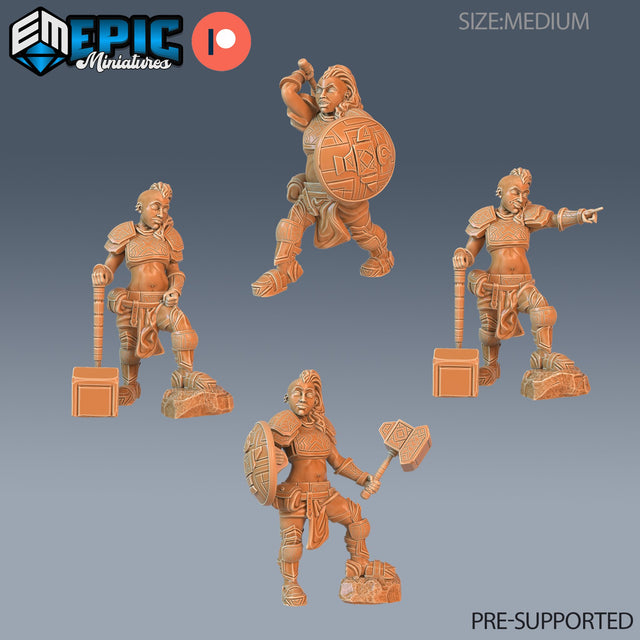 Dwarven War Maiden Miniature - Mini Megastore