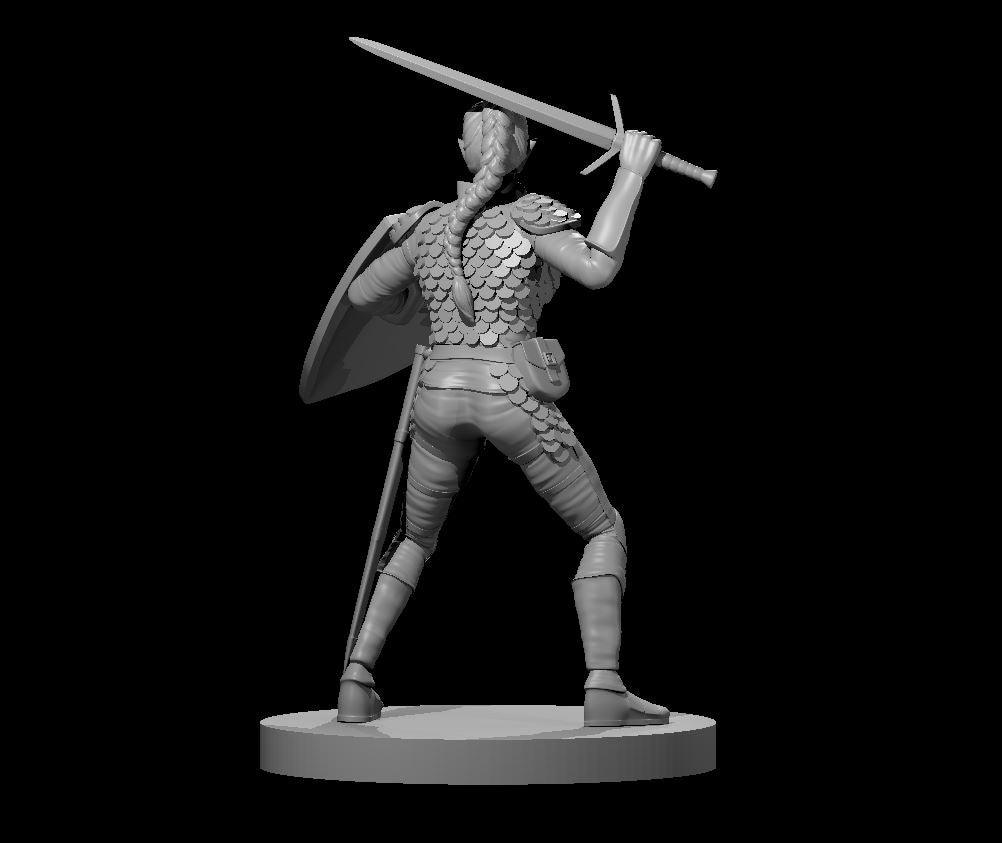 Elf Female Paladin Miniature - Mini Megastore