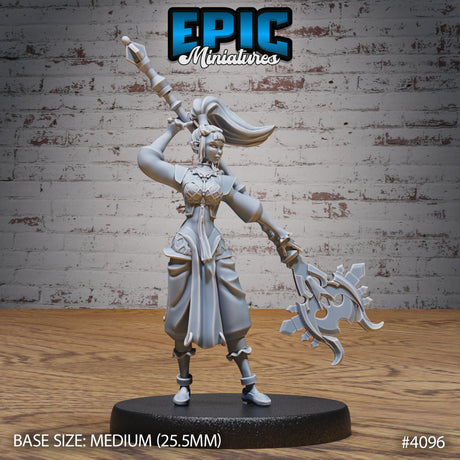 Elf Sorceress Miniature - Mini Megastore