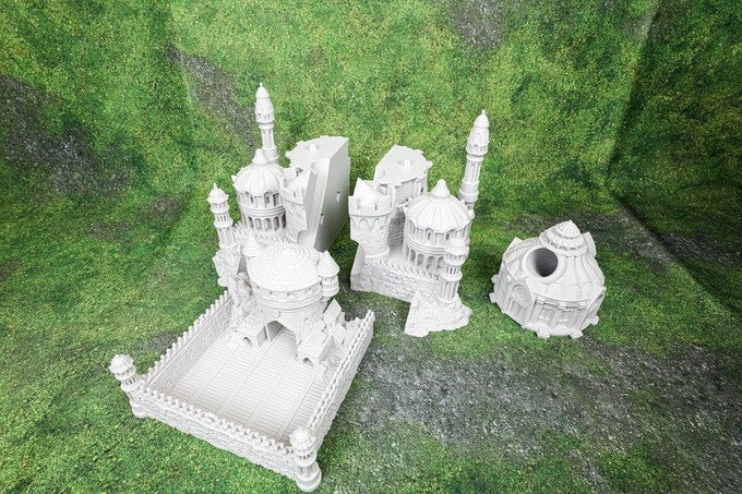 Giant Castle Dice Tower - Mini Megastore
