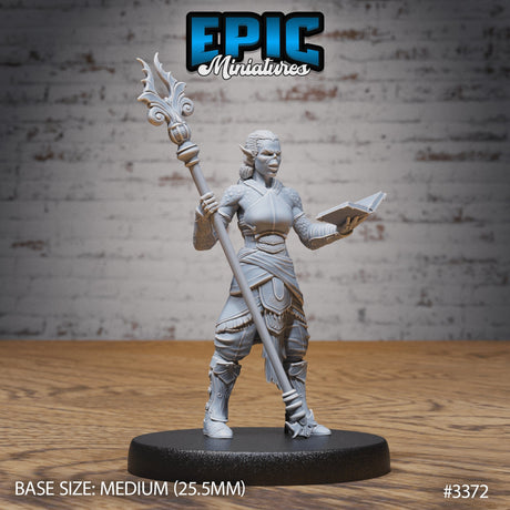 Gith Female Slave Rebel Miniature - Mini Megastore