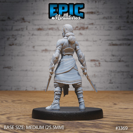 Gith Female Slave Rebel Miniature - Mini Megastore