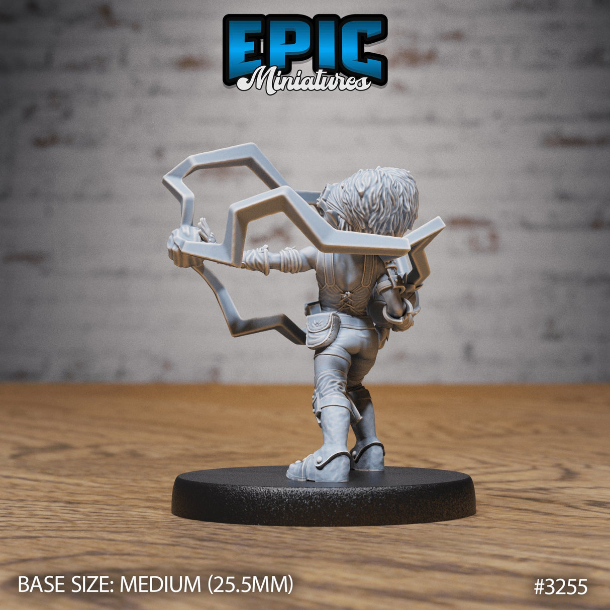 Gnome Tinkerer Female Miniature - Mini Megastore