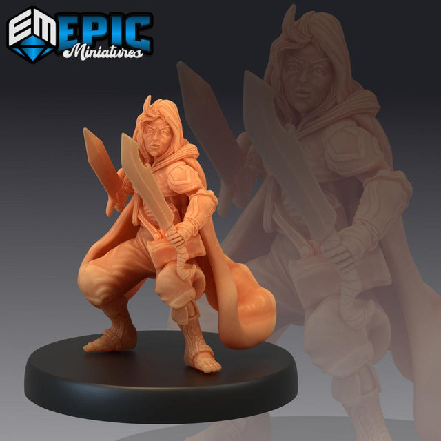 Halfling -Rogue With Daggers Miniature - Mini Megastore