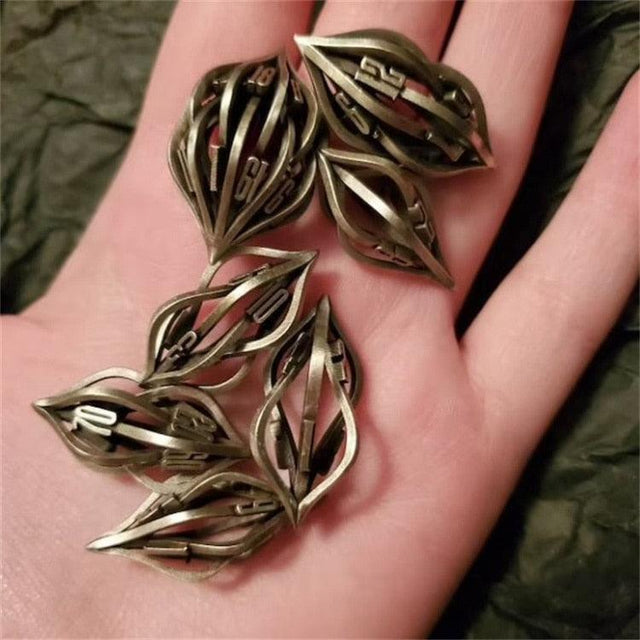 Hollow Metal Swirl Dice - Mini Megastore