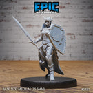 Knight Lady Gisella - Human female Fighter / Paladin Miniature - Mini Megastore