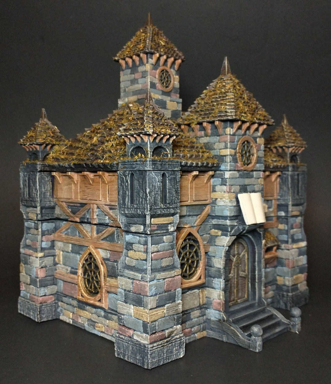 Magic Library - 3D printed Multifloor house - Mini Megastore