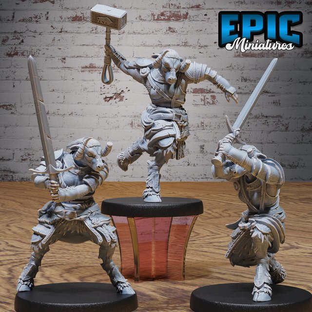 Minotaur Female Warrior Miniatures - Mini Megastore