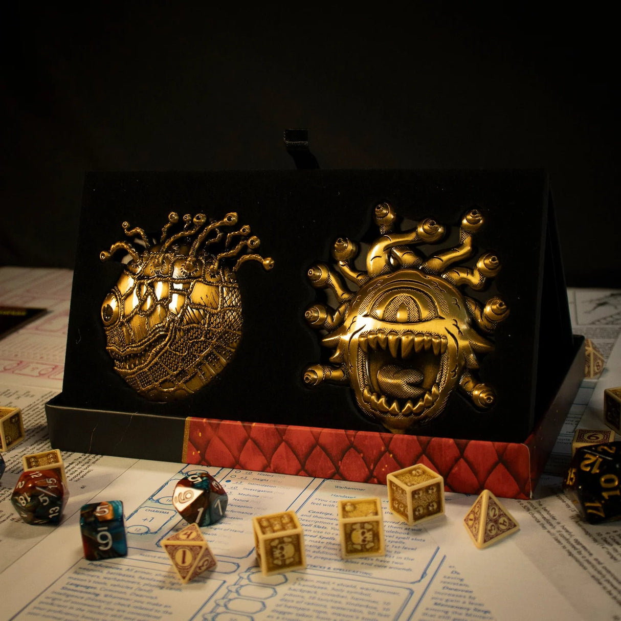 [preorder] 50th Anniversary Beholder Twin Medallion Set - Mini Megastore