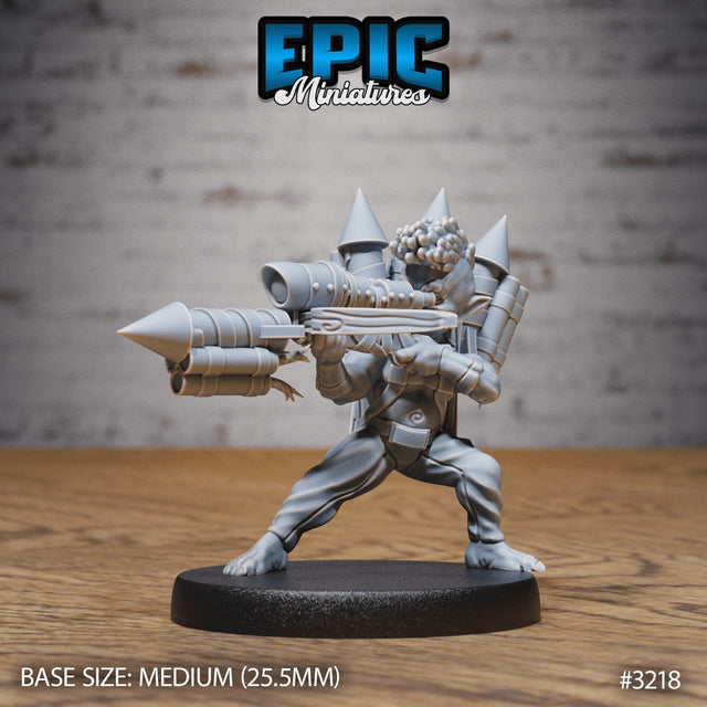 Steam Goblin Rocket Crossbow Miniature - Mini Megastore