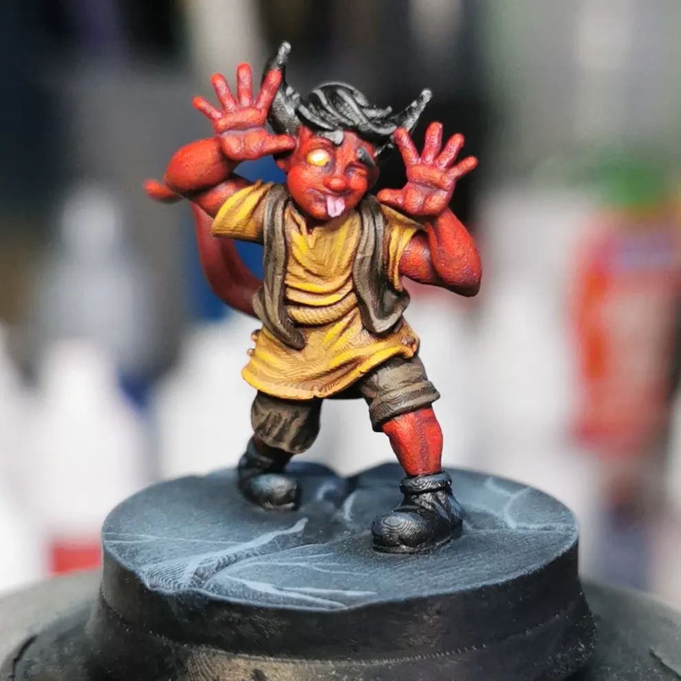 Thamarian Kids - Orc, Dragonborn, Tiefling and elf Children Miniatures - Mini Megastore